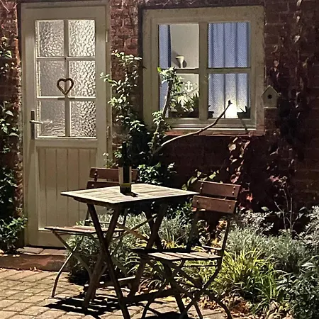 게스트하우스 Serene Guest Retreat In Grmitz With Private Entrance 그로미츠